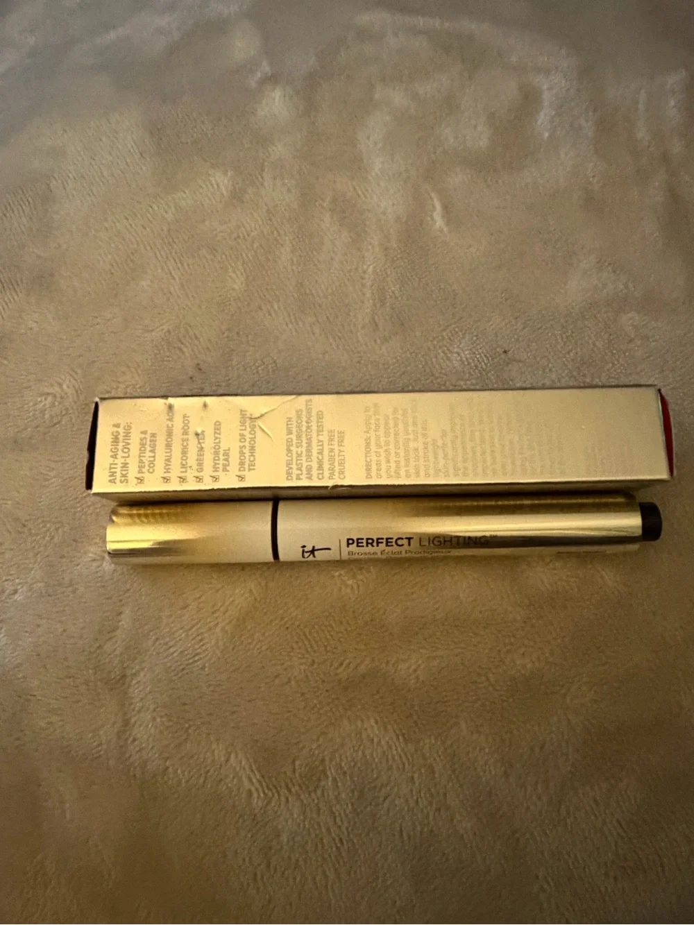 IT Cosmetics Perfect Lighting Radiant Touch Magic Wand - (Shade: Radiant Neutral